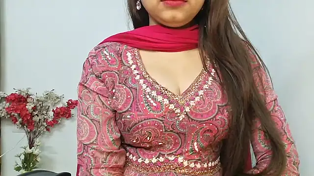 Snapshot of ruby100 chatting on January 17, 2026, 3:59 pm ruby100 online show from January 17, 2026, 3:59 pm