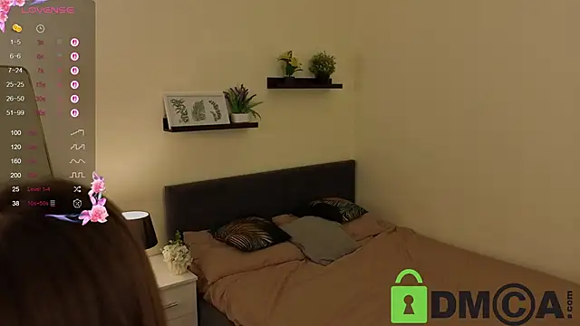 Bonnie Nunez online show from October 24, 2025, 7:13 pm