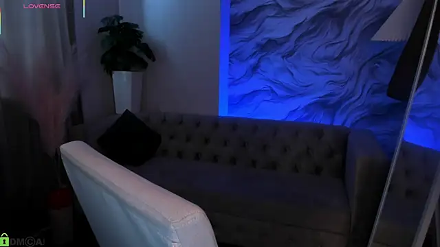 Aria Mila online show from April 12, 2026, 3:10 am