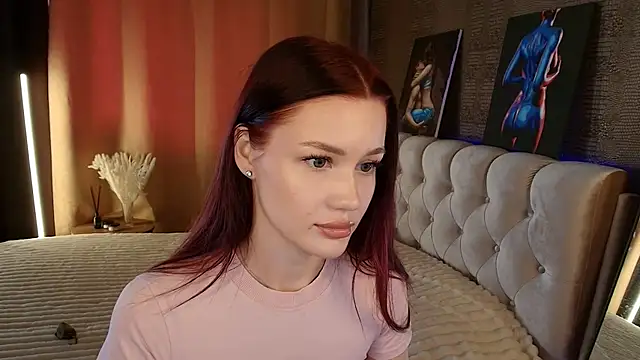 Snapshot of Aria_Mila chatting on July 1, 2026, 8:25 am Aria Mila online show from July 1, 2026, 8:25 am