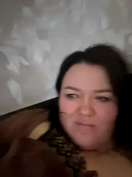 SunnyLeila2101 online show from November 26, 2025, 5:24 pm