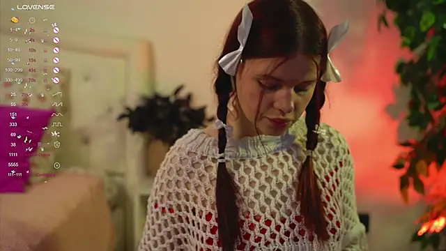 ambershoney online show from October 20, 2025, 6:52 pm