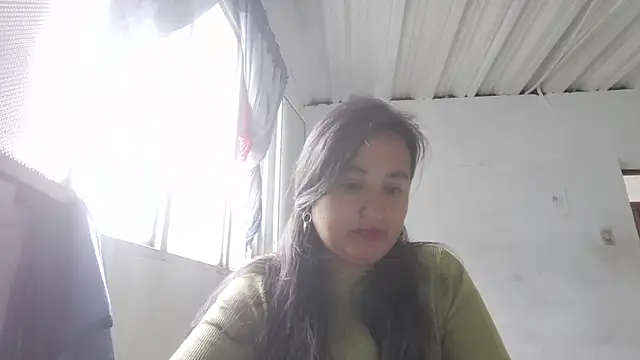 RosaPretty online show from October 10, 2025, 4:08 pm