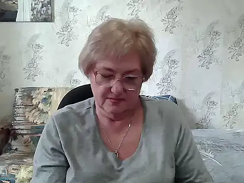 Renata62011 online show from October 29, 2025, 12:15 pm