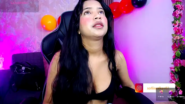 SophiaWalker 1 online show from September 25, 2025, 12:33 pm