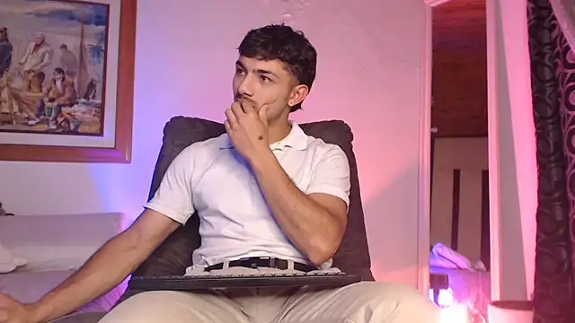 Snapshot of ArturoCardona_ chatting on March 19, 2026, 11:38 pm ArturoCardona online show from March 19, 2026, 11:38 pm