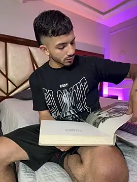 Snapshot of ArturoCardona_ chatting on February 11, 2026, 4:29 pm ArturoCardona online show from February 11, 2026, 4:29 pm