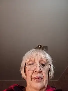 Anatolia5961 online show from April 14, 2026, 3:28 pm