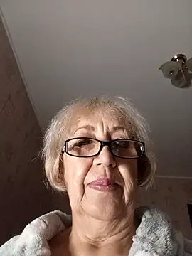 Anatolia5961 online show from December 15, 2025, 2:50 am