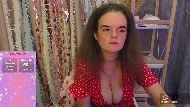 Luisa Rosee online show from September 12, 2025, 5:56 pm