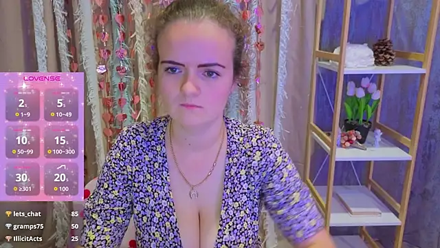 Luisa Rosee online show from November 25, 2025, 9:48 pm