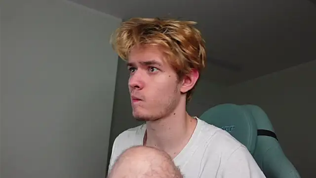 Logan Fraser online show from October 30, 2025, 4:15 pm