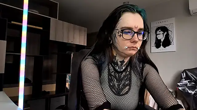 HighelikeGirl online show from October 24, 2025, 7:07 am