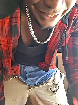 KeYBuMp323 online show from October 22, 2025, 3:11 pm