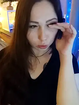  San Sara  online show from December 18, 2025, 5:56 am