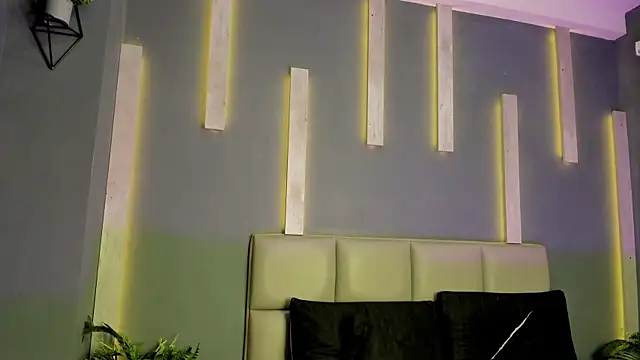 Snapshot of VenusBlazer chatting on February 9, 2026, 1:42 pm VenusBlazer online show from February 9, 2026, 1:42 pm