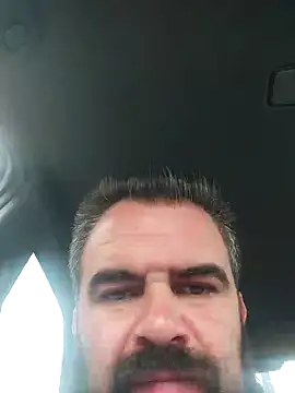 Snapshot of HairypapaK chatting on September 27, 2025, 1:39 pm HairypapaK online show from September 27, 2025, 1:39 pm