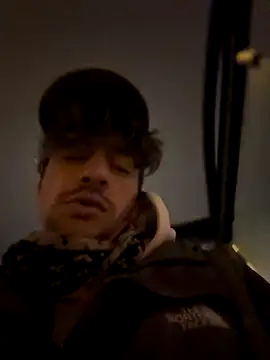 hottest23 online show from December 13, 2025, 10:49 pm