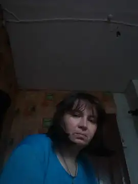 Snapshot of Romashka33011 chatting on November 9, 2025, 10:41 am Romashka33011 online show from November 9, 2025, 10:41 am