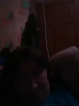 Snapshot of Romashka33011 chatting on November 8, 2025, 4:32 pm Romashka33011 online show from November 8, 2025, 4:32 pm