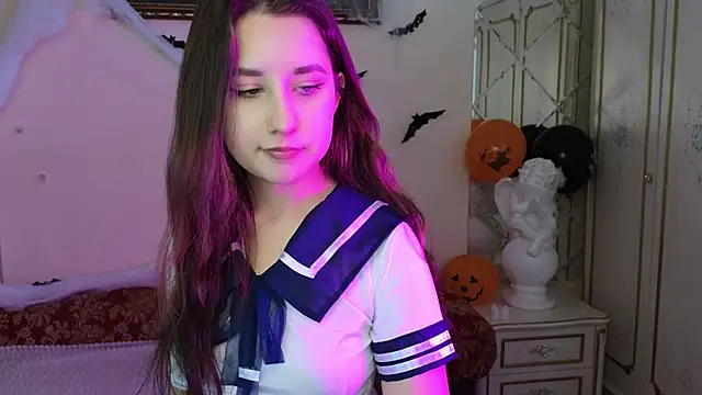 Eva Maller online show from October 21, 2025, 4:34 am