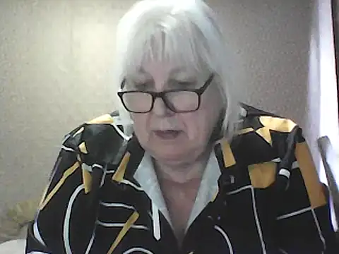 Snapshot of Alexia64231 chatting on February 28, 2026, 6:57 am Alexia64231 online show from February 28, 2026, 6:57 am