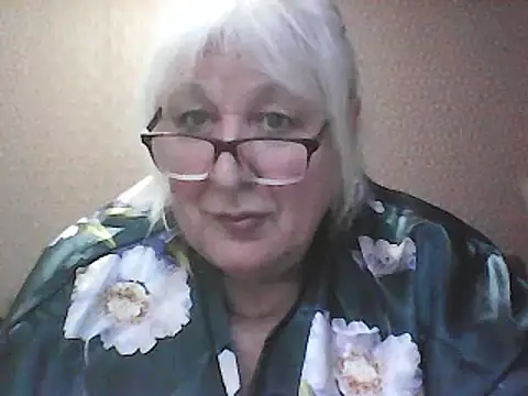 Alexia64231 online show from December 3, 2025, 5:12 pm