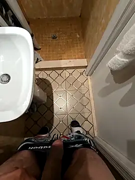 Sergiochicaguala online show from April 2, 2026, 5:52 pm