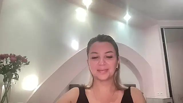 Snapshot of Beautysoul_ chatting on September 28, 2025, 4:36 pm Beautysoul online show from September 28, 2025, 4:36 pm