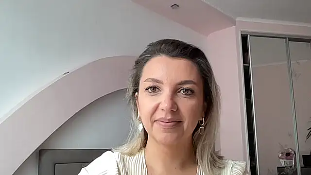 Snapshot of Beautysoul_ chatting on September 14, 2025, 9:31 am Beautysoul online show from September 14, 2025, 9:31 am