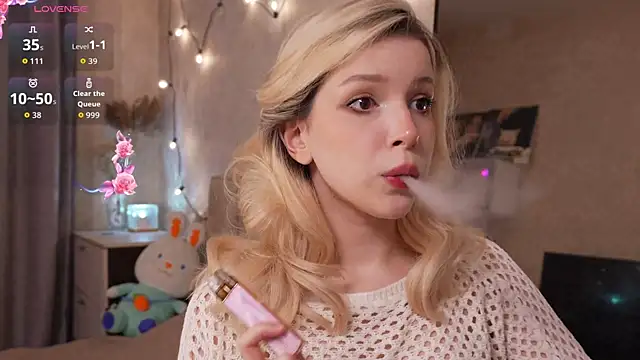 peachii meow online show from April 9, 2026, 4:46 pm