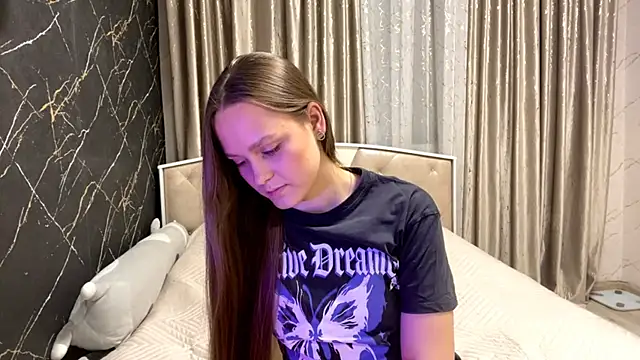 SoSweetGirl online show from September 21, 2025, 6:02 pm