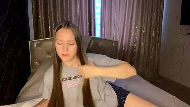 SoSweetGirl online show from October 2, 2025, 11:02 am