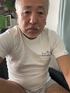 gholly2007 online show from September 27, 2025, 2:18 am