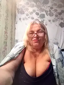 MargaritaSweet51 online show from October 9, 2025, 9:04 pm