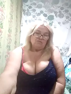 MargaritaSweet51 online show from October 6, 2025, 9:59 pm