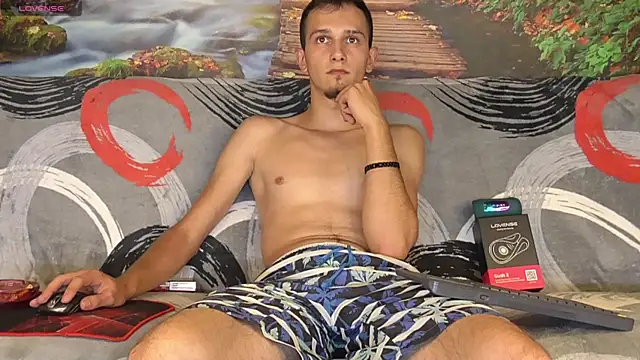 AxelMassimo online show from September 11, 2025, 4:51 pm