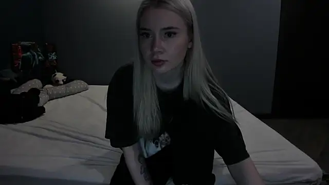 Lillie Berry online show from May 30, 2026, 4:30 am
