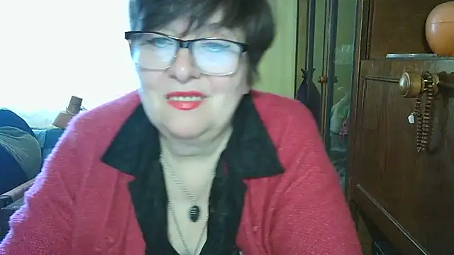 VeronicaGold511 online show from April 11, 2026, 7:38 am