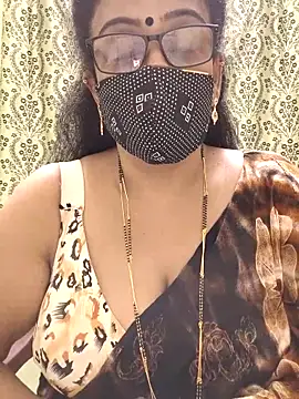 sweet-lotus online show from September 28, 2025, 4:36 pm