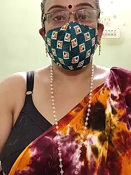 sweet-lotus online show from September 10, 2025, 8:46 am