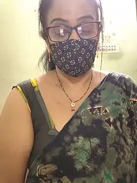 sweet-lotus online show from May 11, 2026, 5:31 am