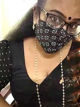 sweet-lotus online show from September 23, 2025, 8:21 am