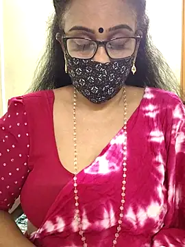 sweet-lotus online show from September 24, 2025, 4:19 am