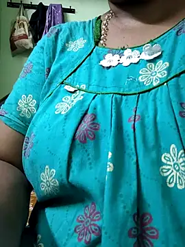 sweet-lotus online show from October 6, 2025, 1:12 pm