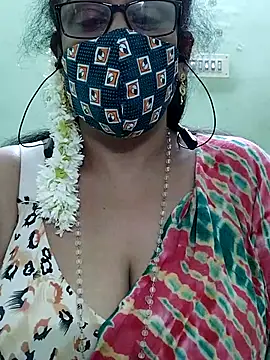 sweet-lotus online show from September 11, 2025, 4:56 am