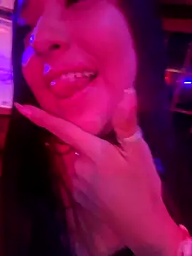 lupittta online show from March 21, 2026, 2:57 am