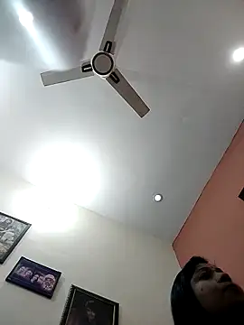 Snapshot of Cute-Janvi20 chatting on February 24, 2026, 5:58 pm Cute-Janvi20 online show from February 24, 2026, 5:58 pm