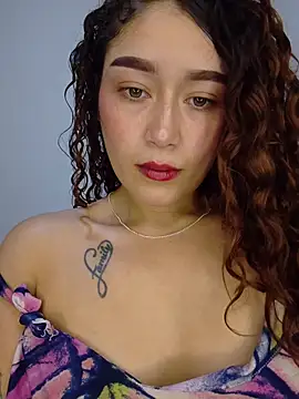 LilithAmber11 online show from November 15, 2025, 11:53 pm