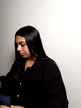 Emiily bliss online show from September 16, 2025, 11:33 am